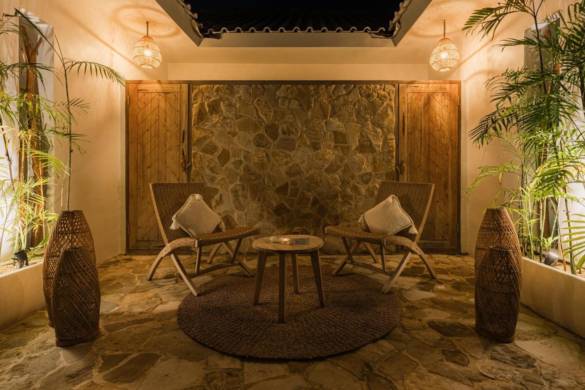 Quma Hotel Gili Trawangan Exteriör bild