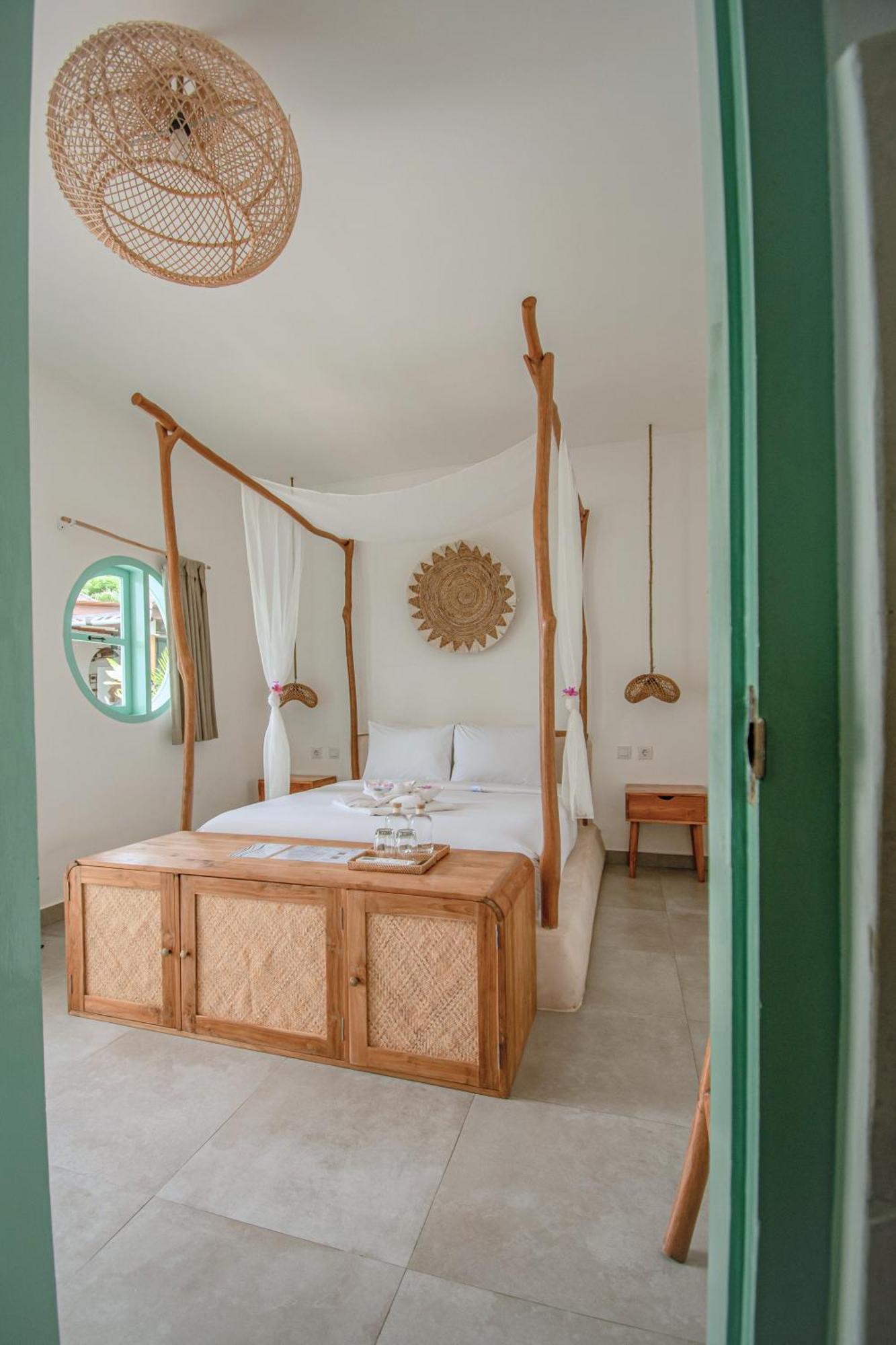 Quma Hotel Gili Trawangan Exteriör bild